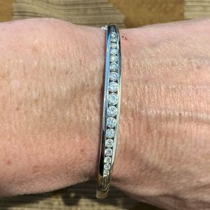 Swavorski bangle bracelet